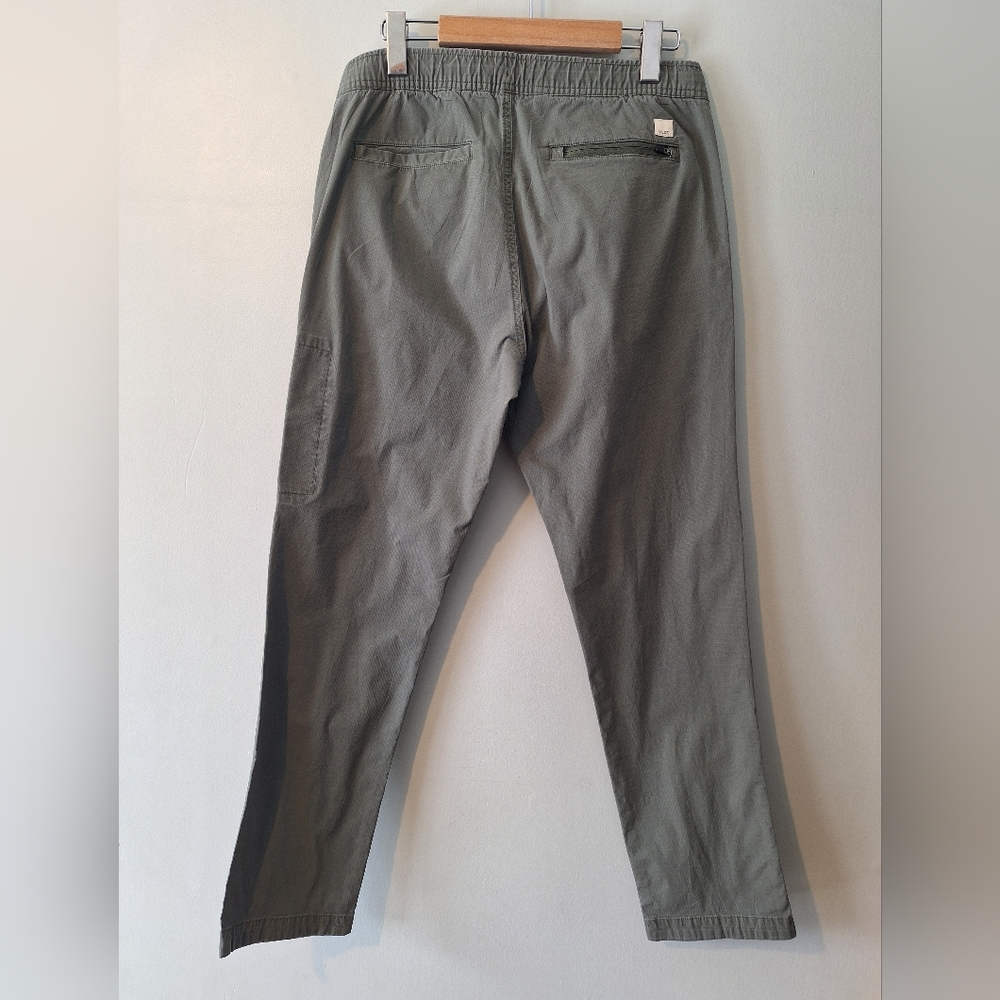 Vuori Women's Ripstop Pants Olive Green - M - Picture 7 of 16